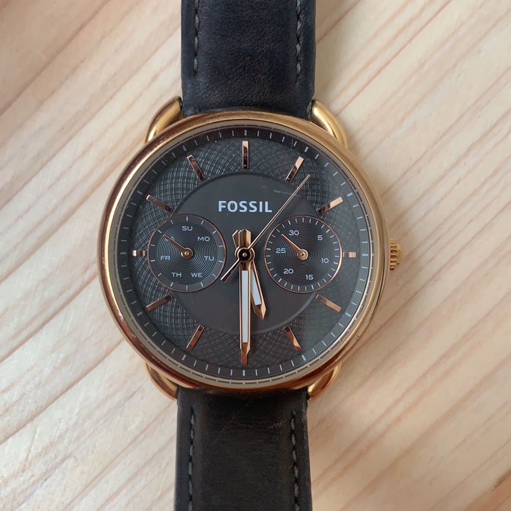 Fossil Women’s Leather Watch